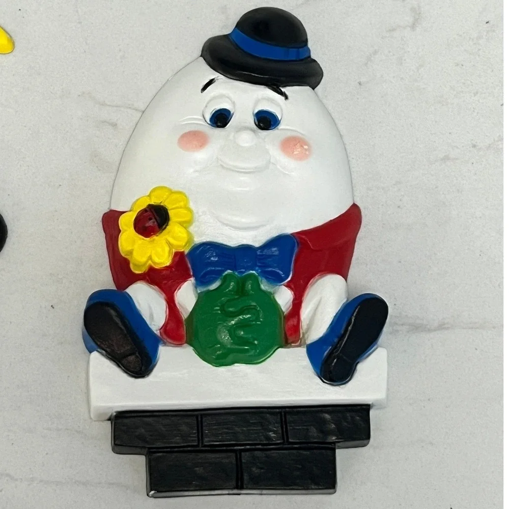 Vtg Burwood Products Nursery Rhyme Wall Plaques Decor Cow Moon Humpty Dumpty Set